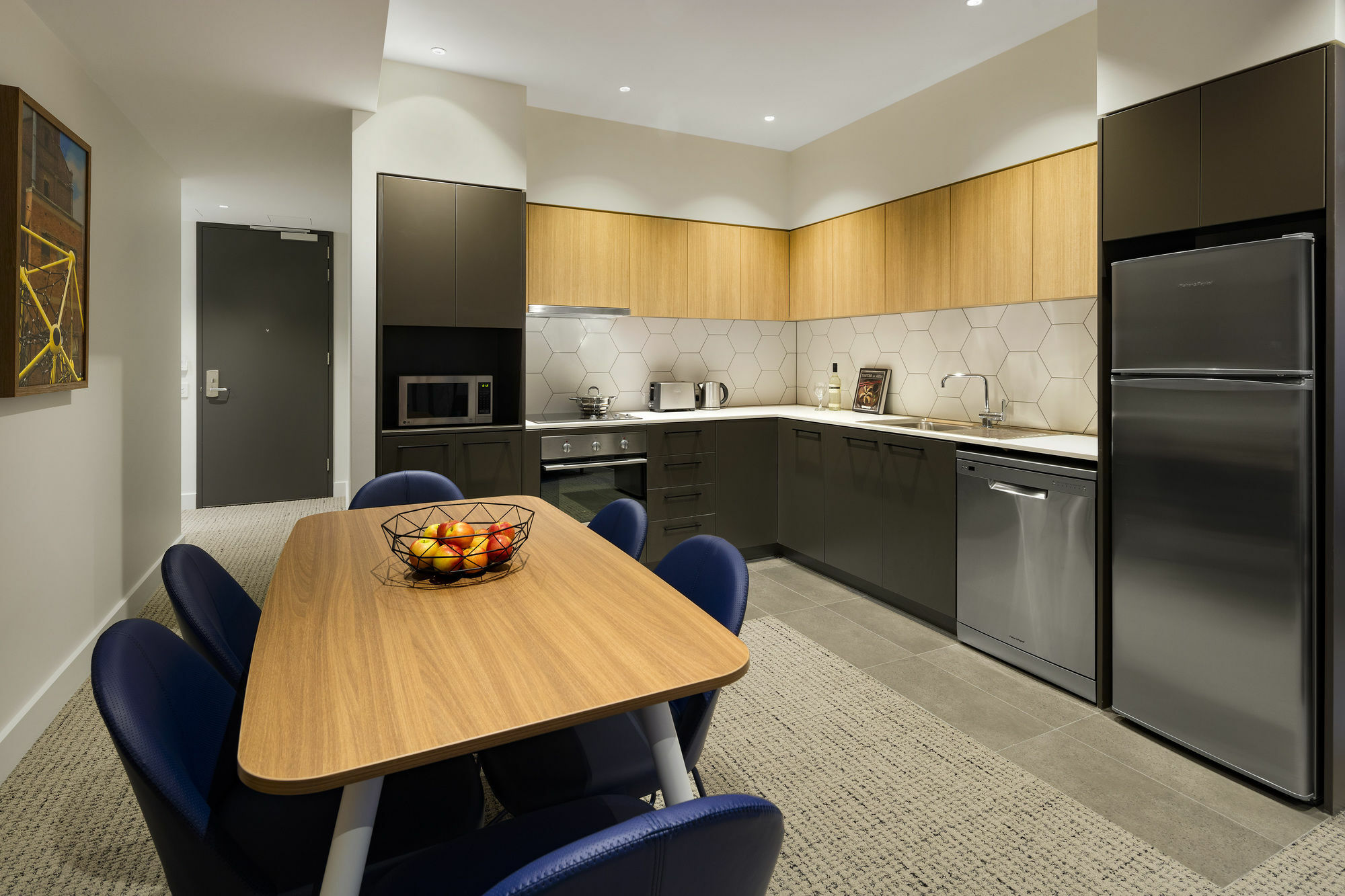 Quest Port Adelaide Aparthotel Bagian luar foto
